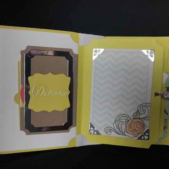 Photo Album | Family Photo Album - Picture 2 of 5